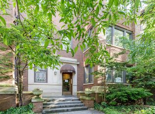 831 W Gunnison St APT 2W, Chicago, IL 60640
