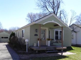 3516 Zane Ave N, Crystal, MN 55422