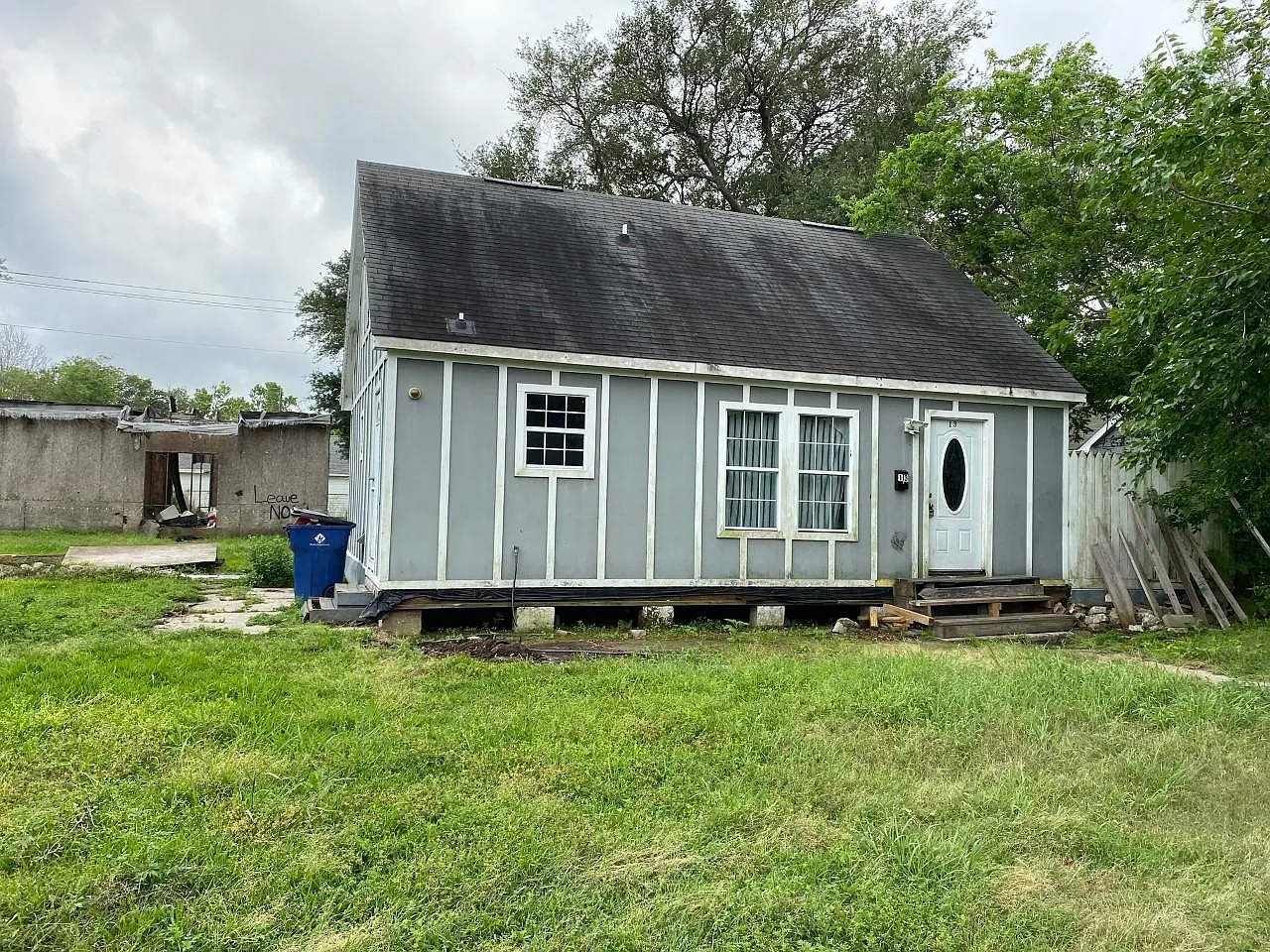 3 bed, 1020 sqft, $950 — Photo 3