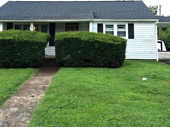 205 English St, Newport, TN 37821
