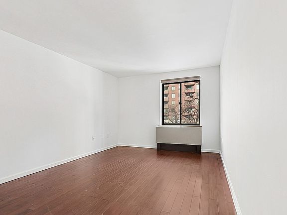 4th image of 300 Rector Pl APT 3J