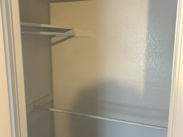 801 Summit Dr — Photo 7