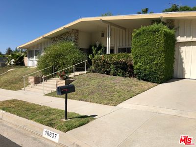 18837 Paseo Nuevo Dr, Tarzana, CA, 91356