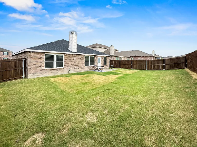 1809 Christopher Creek Dr — Photo 28