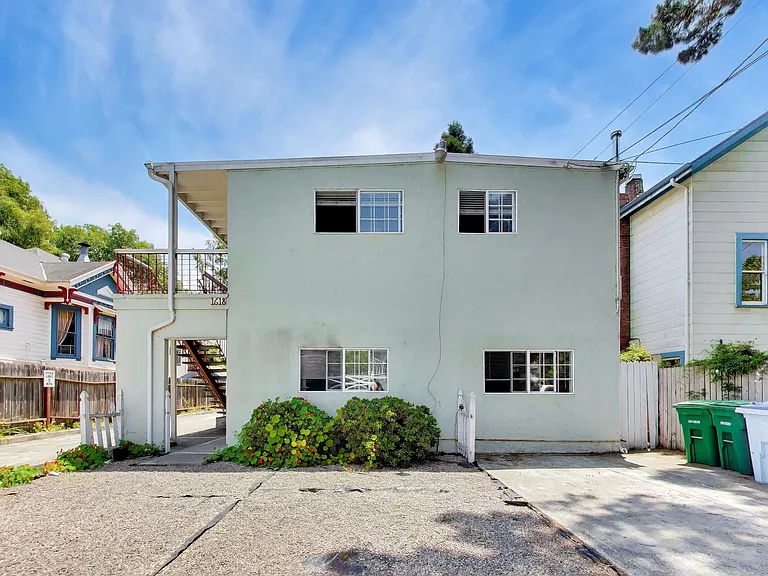 1618 Fairview St — Photo 13