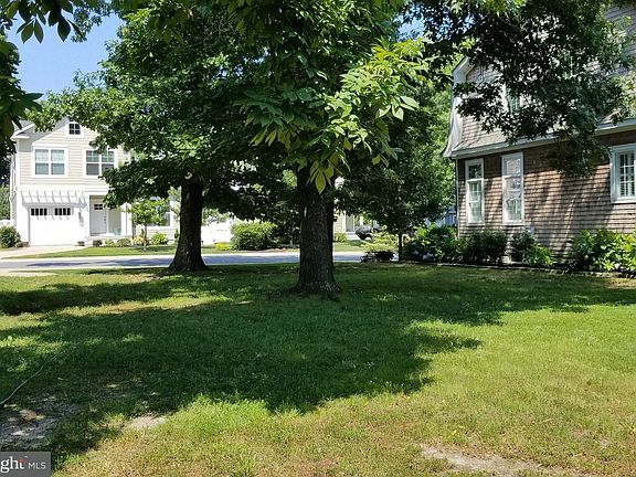 5th image of 503 Jones Ln