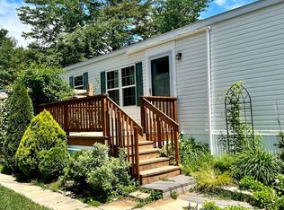 6 Goosefare Dr, Old Orchard Beach, ME 04064