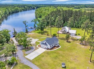 4074 Center Rd, Georgetown, SC 29440