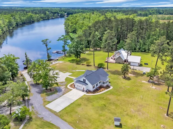 4074 Center Rd., Georgetown, SC 29440