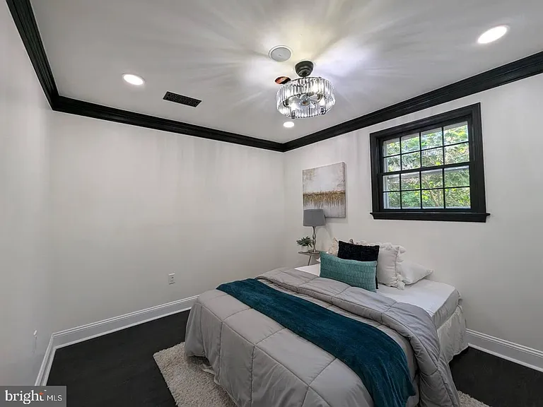 2208 Wakefield St — Photo 10