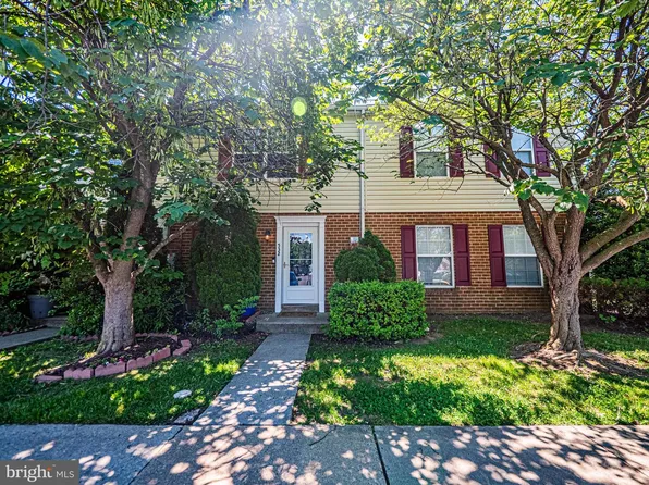 532 Essex Pl, Frederick, MD 21703