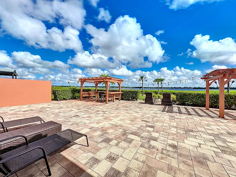 5310 Swift River Ct — Photo 60