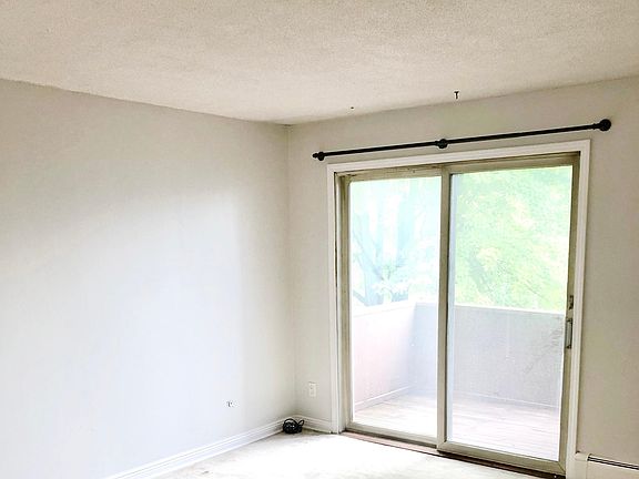 Primary Room- Walk out to private balcony