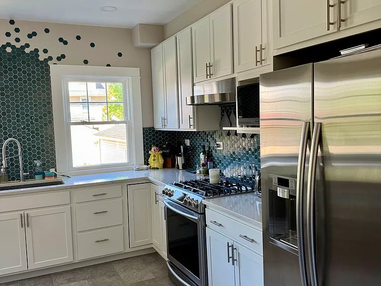 1448 Northland Ave — Photo 4