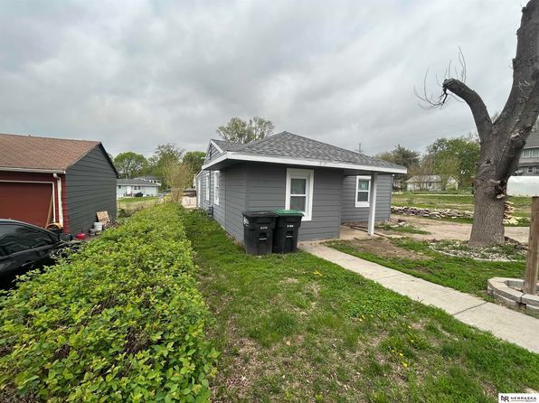 4542 N 40th St, Omaha, NE 68111
