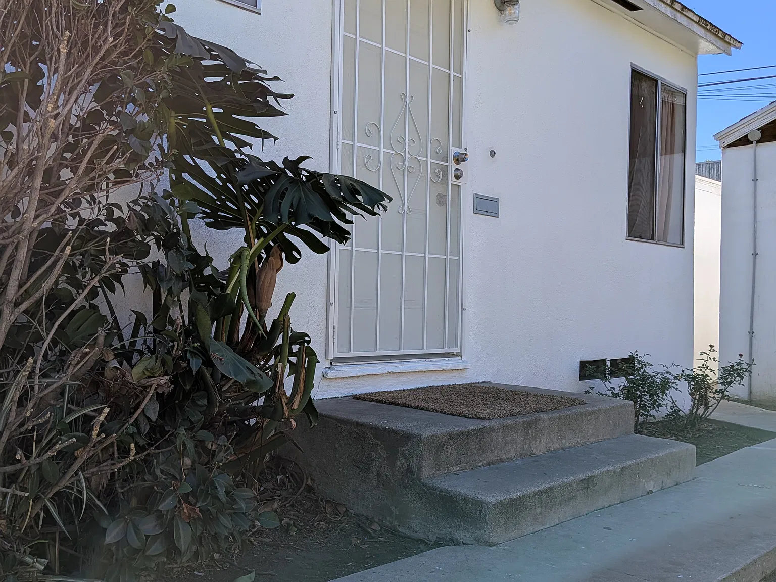 7923 1/2 Newlin Ave — Photo 2