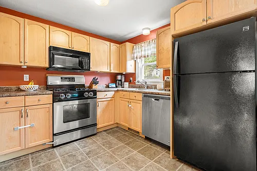1431 Pawtucket Blvd #660 Photo 1