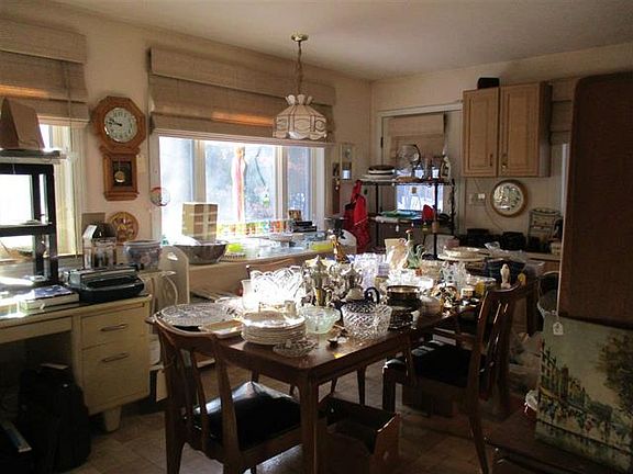 5th image of 16 Spa Cir