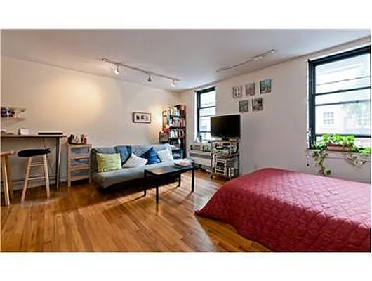 Rented by Douglas Elliman | media 18