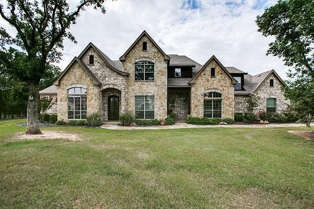 1st image of 11200 Brady Oaks Ct