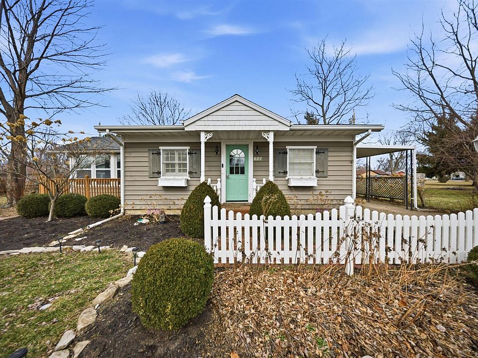 1st image of 113 W Iroquois Trl