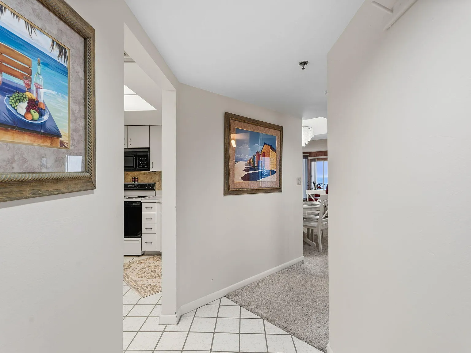 2 bed, 2.0 bath, 1187 sqft, $5,000 — Photo 3