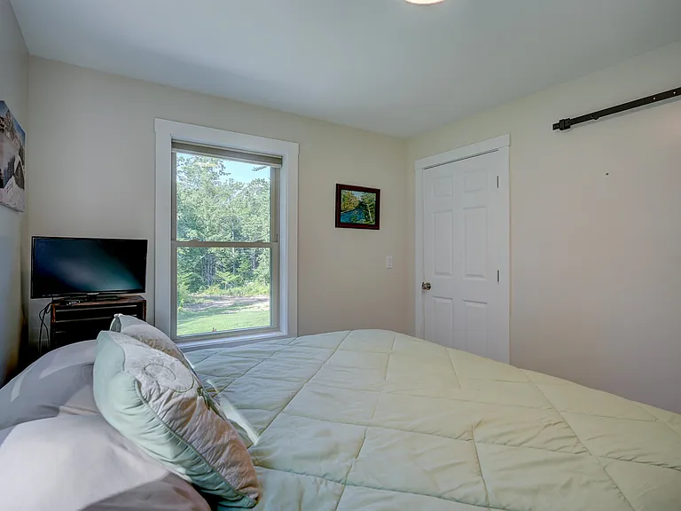 419 Winter Rd — Photo 19