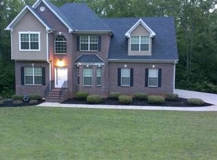 210 Woodcliff Ct, Fairburn, GA 30213