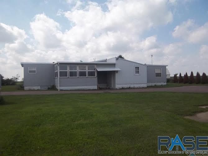1st image of 901 51st St