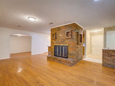 106 Jefferson Ave, Desoto, TX, 75115