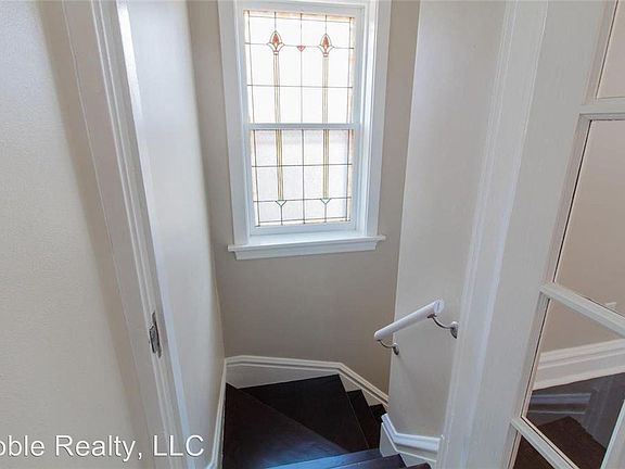 5th image of 3658 Loughborough Ave Floor 2
