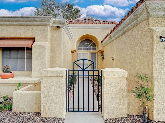 4th image of 2540 Highvale Dr #2540