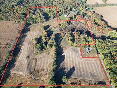 F Dr N, Marshall, MI, 49068