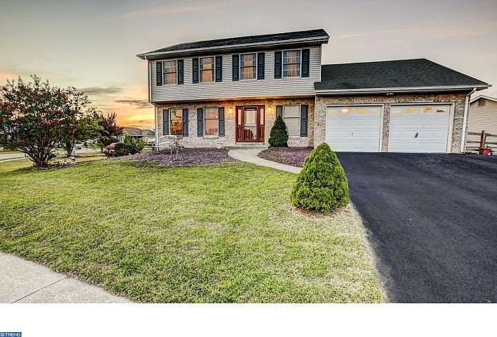 1st image of 14 Viscaya Ct