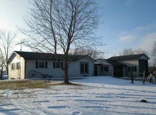 206 E Waushara St, Berlin, WI 54923