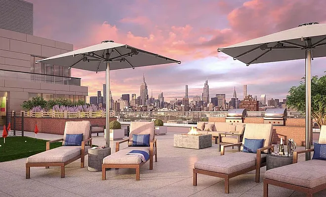 Rented by Manhattan Realty Group | media 21