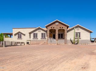 9360 W Saddlehorn Rd, Peoria, AZ 85383