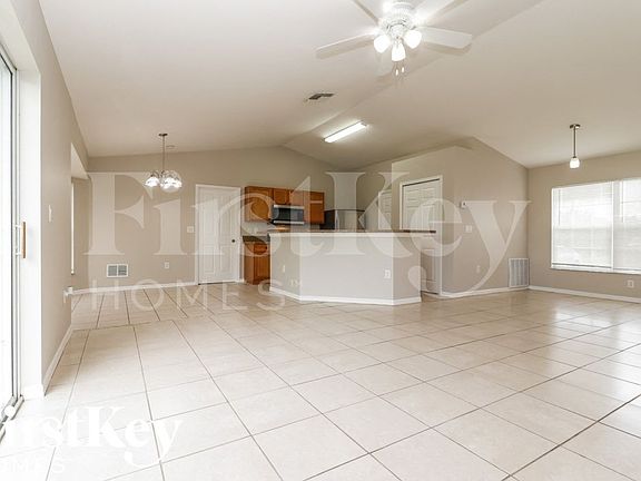 4th image of 3001 56th St W