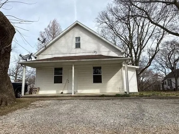 1281 Beaver Creek Trl, Greenville, IL 62246