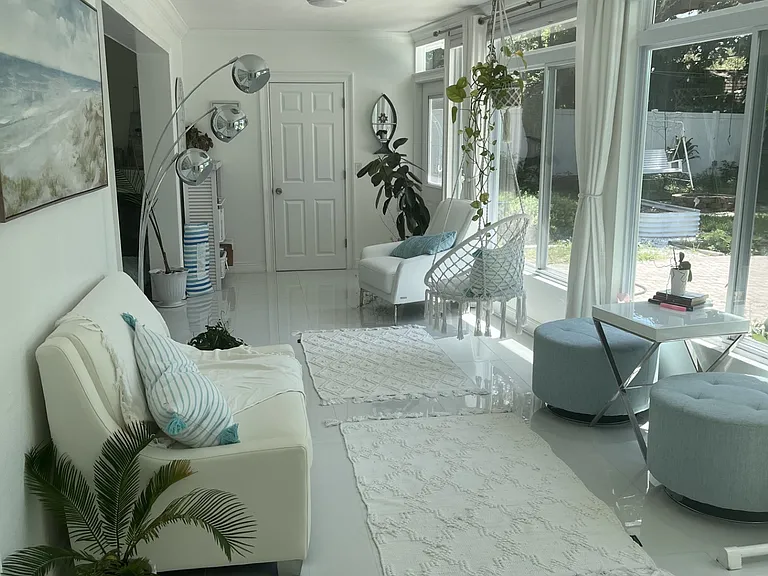 504 Richards Ave — Photo 9