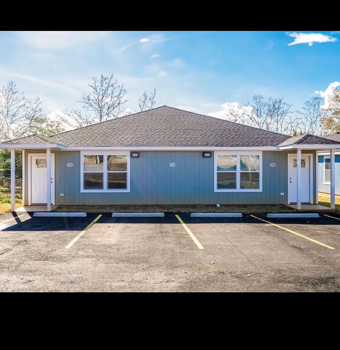 1317 Dolph — Photo 2