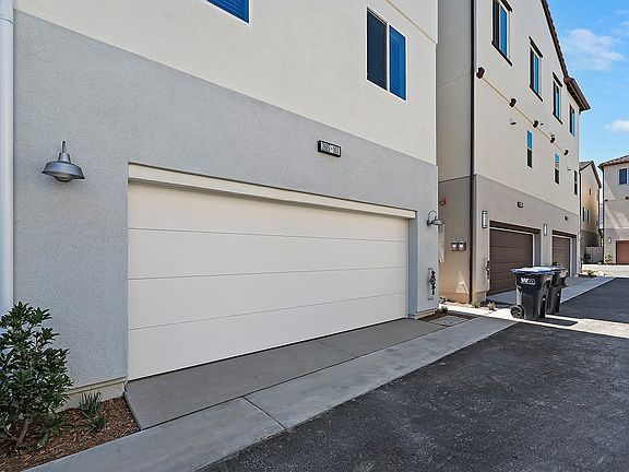2-Bay Garage