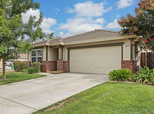 5256 Damar Ct, Riverbank, CA 95367
