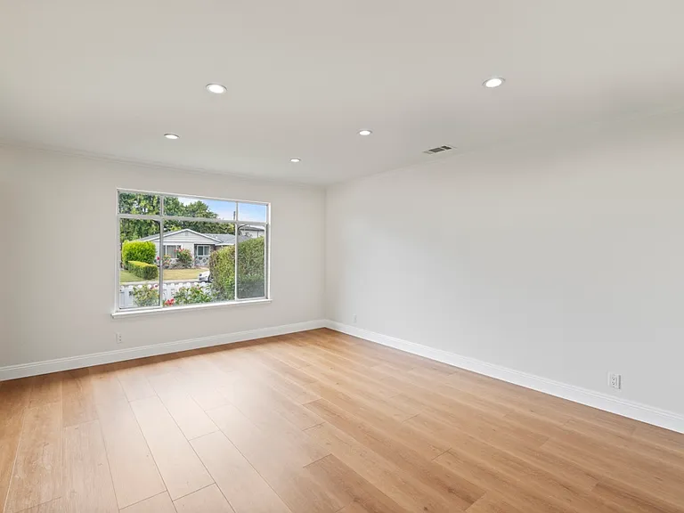 2622 Tartan Dr — Photo 20