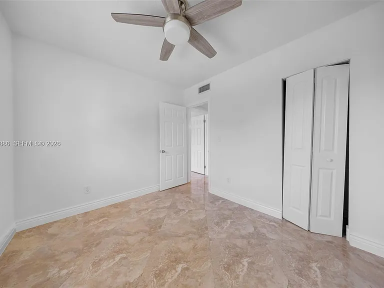 1837 NE 48th Ct — Photo 28