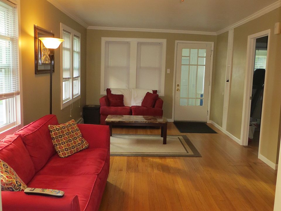 47 McNutt Ave, Colonie, NY 12205 Zillow