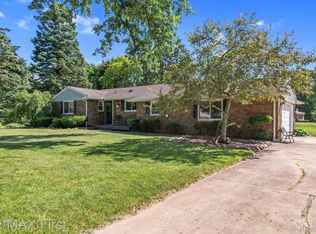 6630 Ellinwood Dr, White Lake, MI