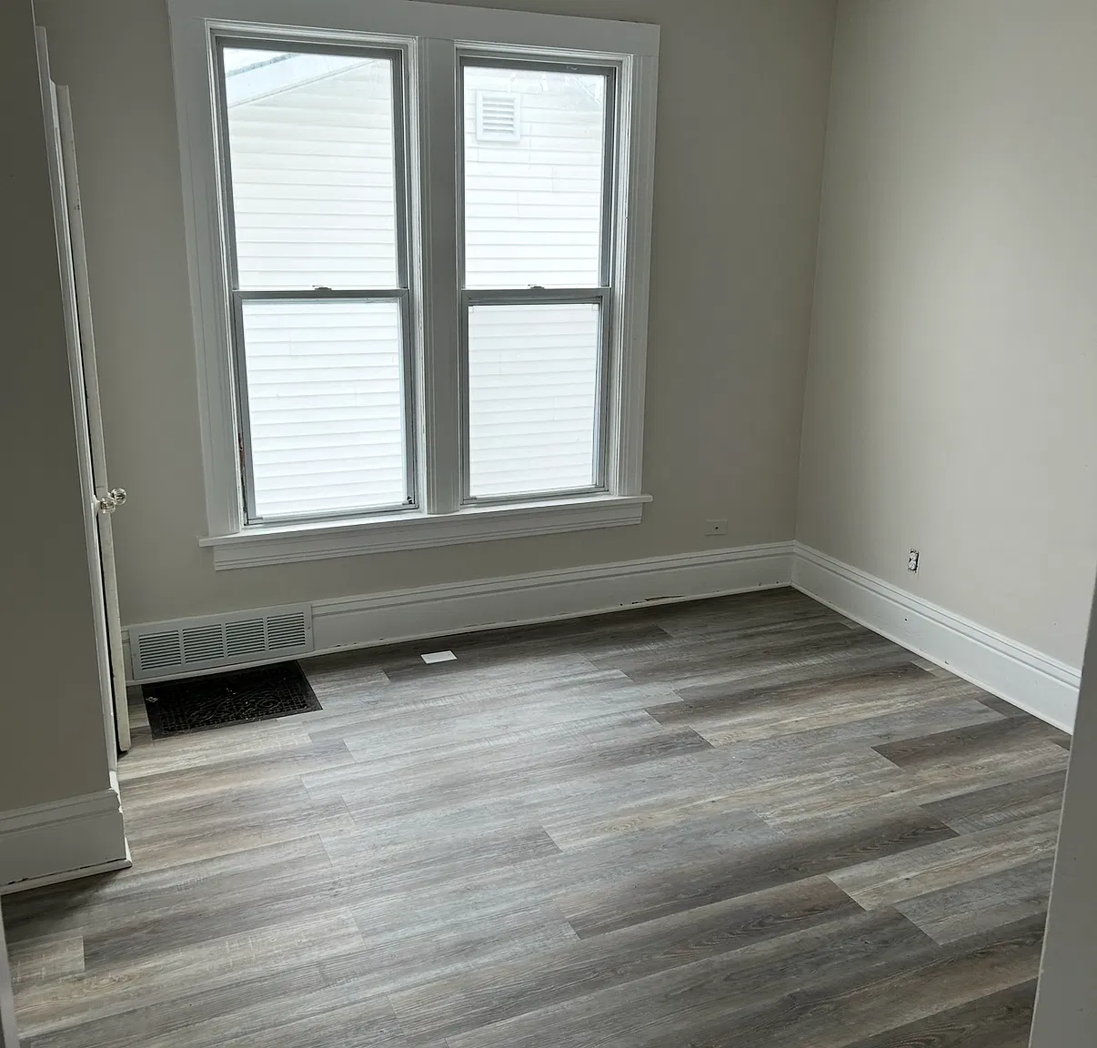 237 Plum St — Photo 4