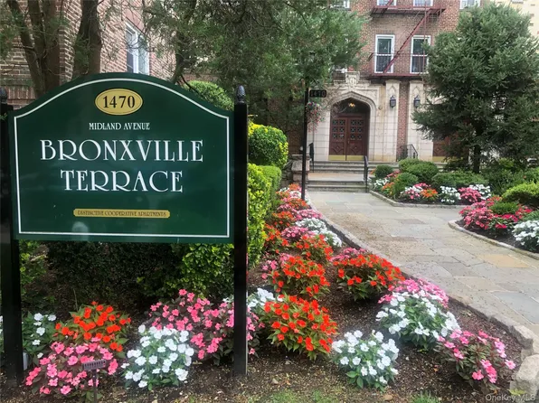 1470 Midland Avenue #3M, Bronxville, NY 10708