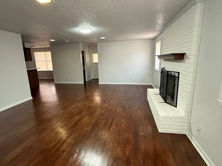 3403 Denson Dr #B — Photo 4